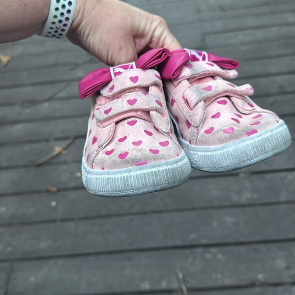 Puma Pink Heart Sneakers with White Soles size 12.5 - Picture 5 of 6